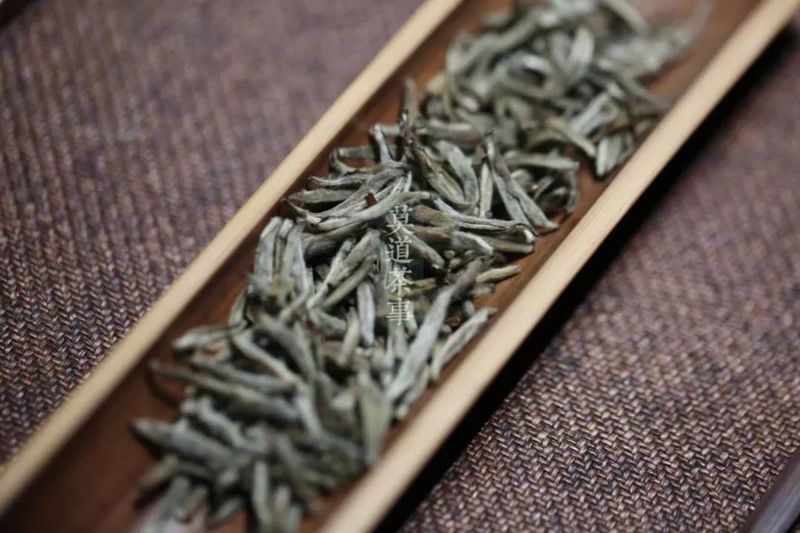 在行云流水中，体会茶艺的魅力