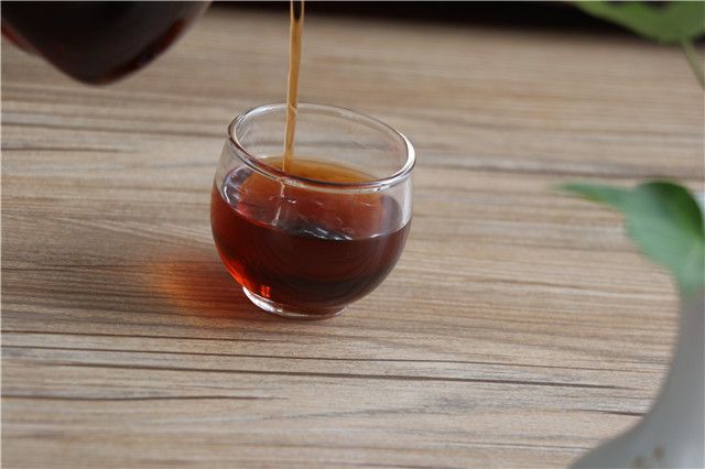 喝茶水对胃有影响吗
