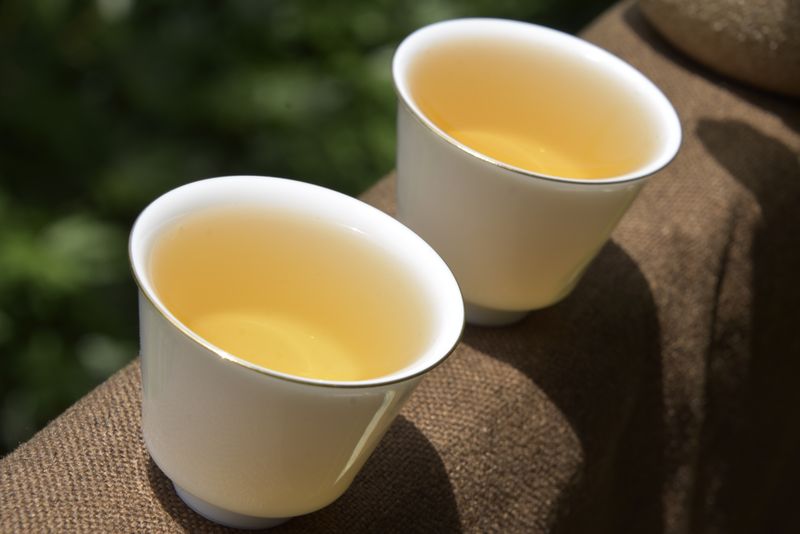 选购普洱茶生茶技巧