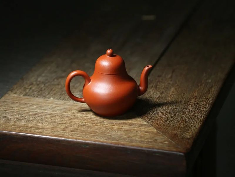 朱泥壶为什么最适合泡铁观音？