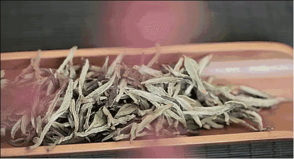 古道茶城 |白茶，存放多久才最好喝？