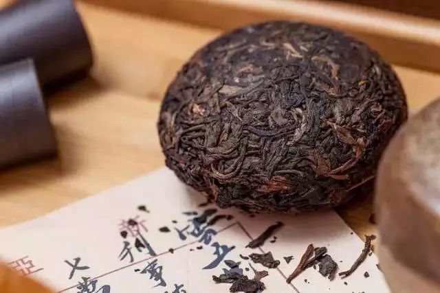 湿气重该喝什么茶？