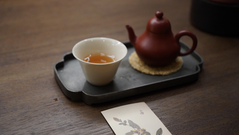 楼宇森林里，喝一杯“返常”的茶