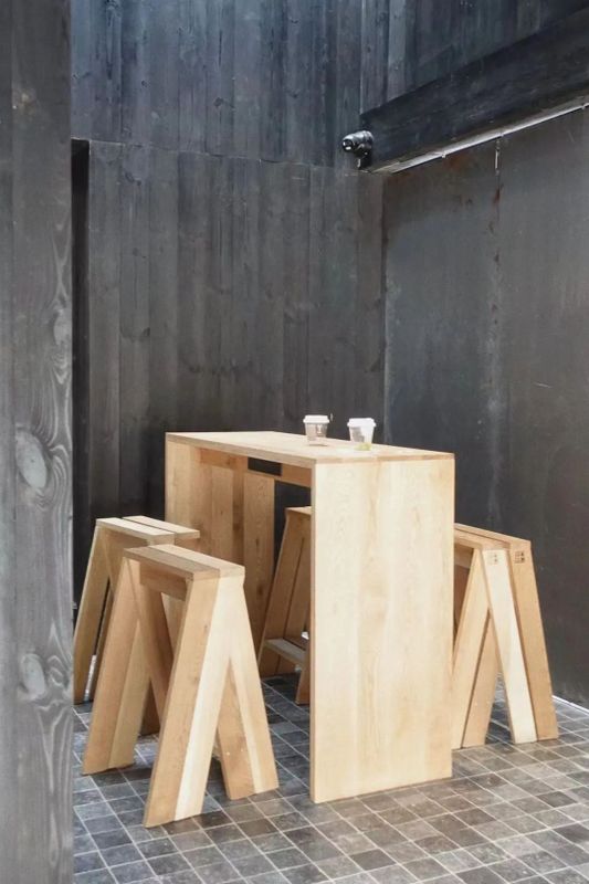 楼宇森林里，喝一杯“返常”的茶