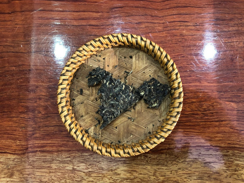 老徐鉴茶：999青砖茶香好，茶味饱满，保存得当，值得收藏吗？