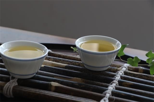 茶禅，静品一杯茶，从有到无