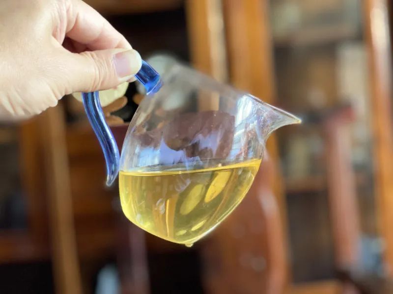 勐库十八寨：磨烈普洱茶，质重醇厚，味浓而烈