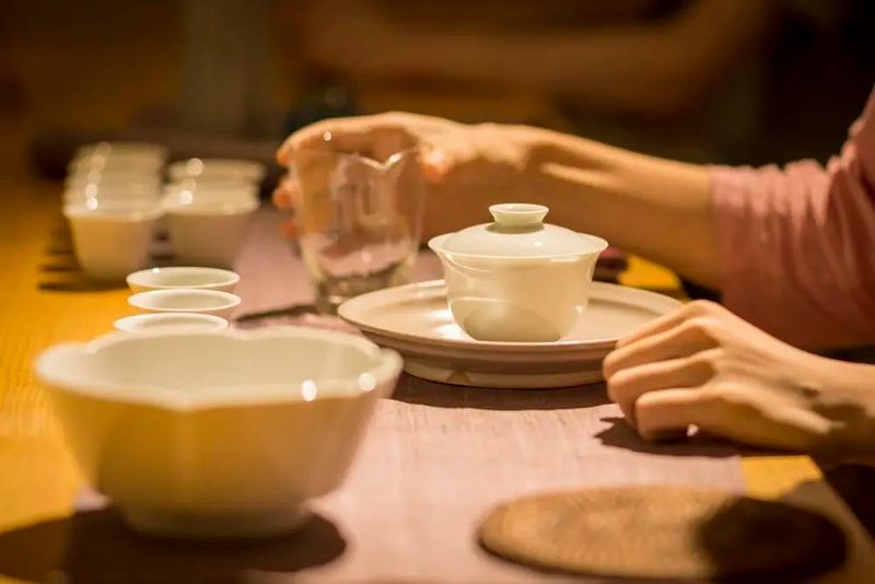 茶评十五论：茶叶与茶汤的品赏心理与妙趣