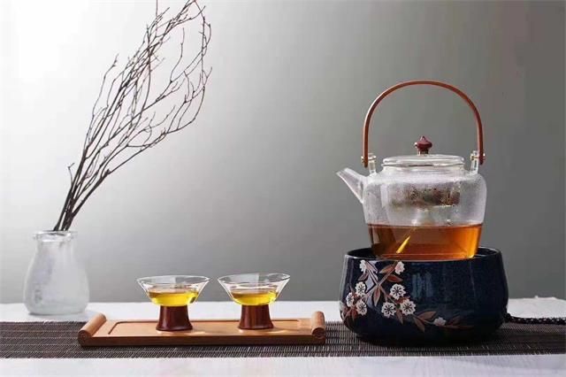 白茶煮着喝还是泡着喝？