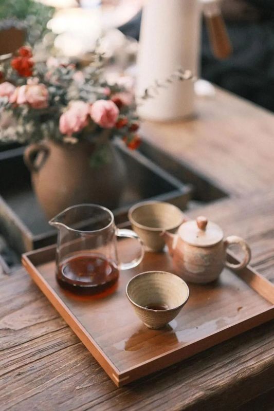 茶在潜移默化间，调节你的人生