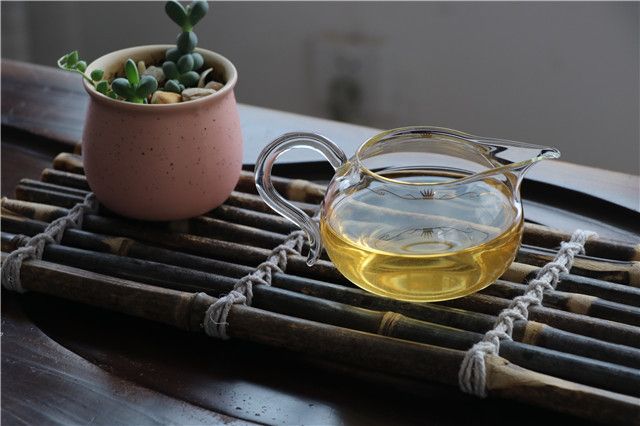 喝普洱茶有哪些好处和坏处