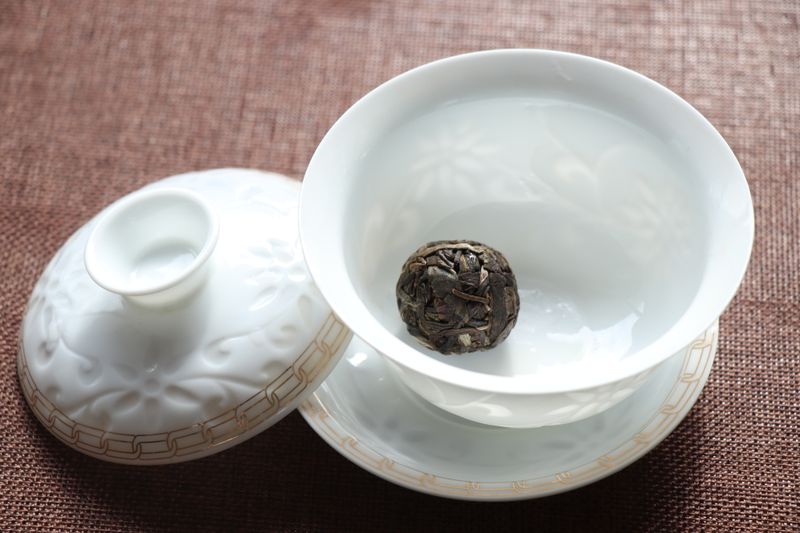 泡龙珠普洱茶的正确方法
