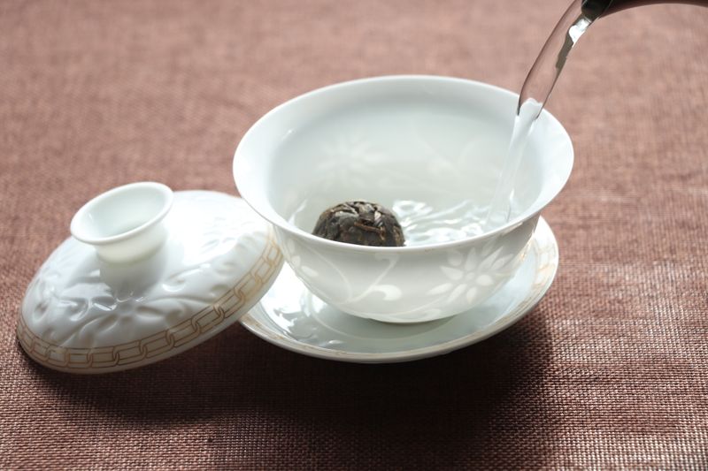 泡龙珠普洱茶的正确方法