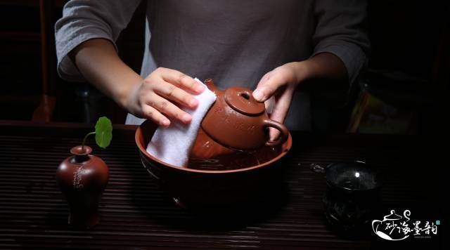 开壶要豆腐煮？收下这份紫砂壶开壶正确方法！