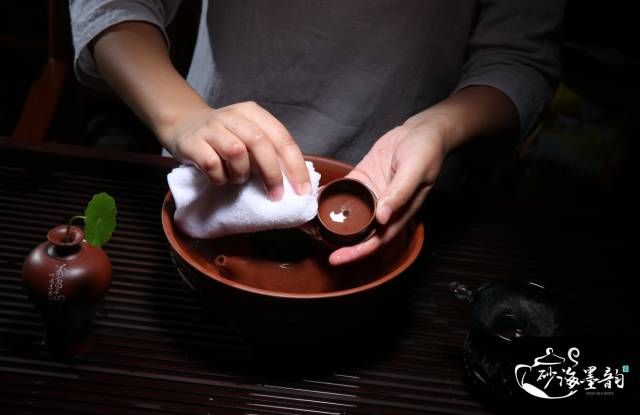 开壶要豆腐煮？收下这份紫砂壶开壶正确方法！