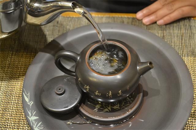 泡杯好茶，让自己开心一下！