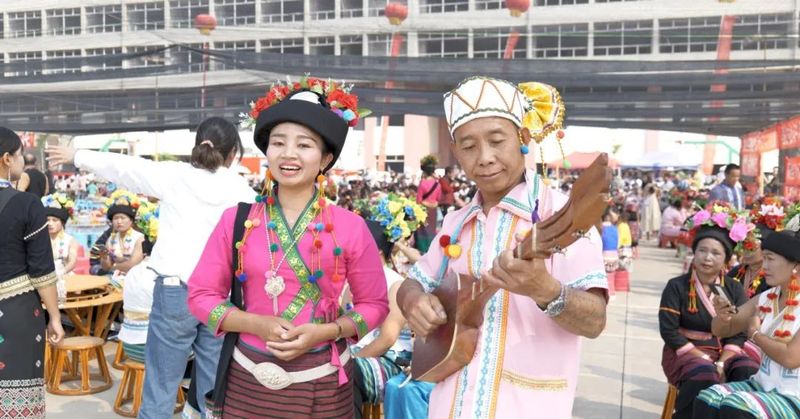 千年种茶人——云南特有民族：布朗族