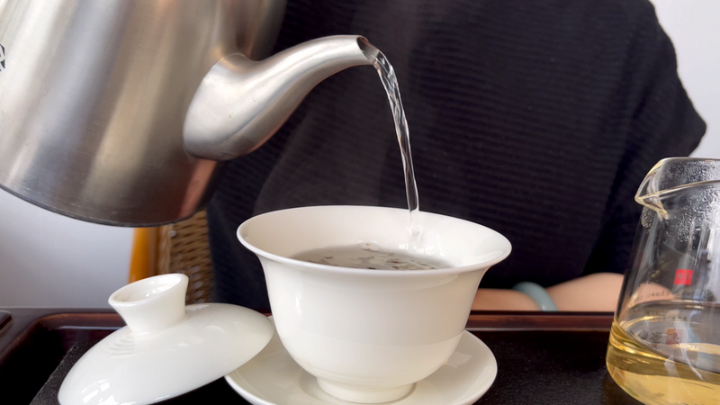 生普洱茶饼怎么喝