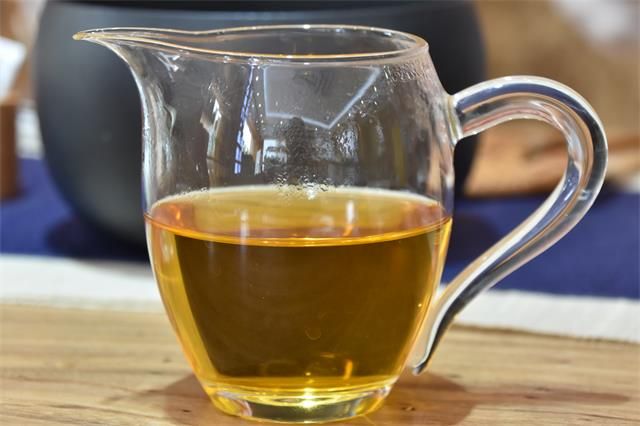 红茶冲泡温度与时间