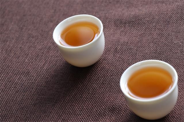 喝对茶才养生，看看你适合喝什么茶