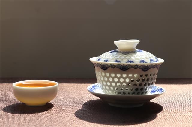 喝对茶才养生，看看你适合喝什么茶